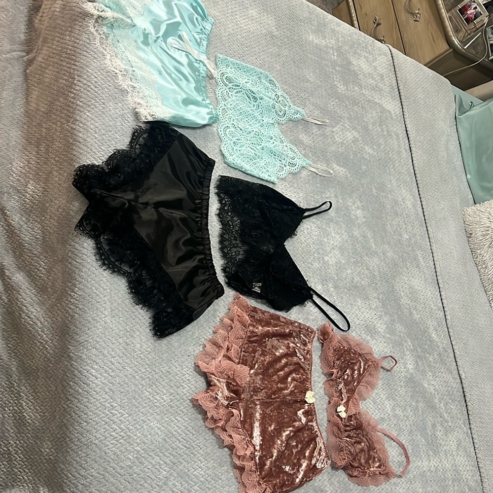 Lingerie sets